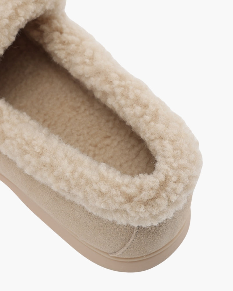 Premium Loafers with Fur Lining